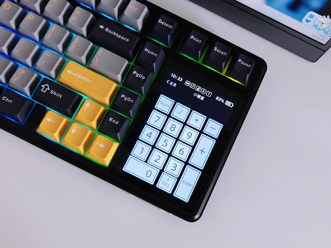 L99带您解锁机械键盘新形态不朽情缘网站触控大屏加持狼蛛(图9)